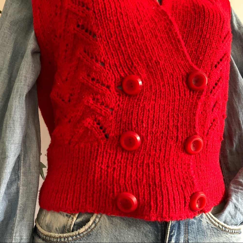 k n i t :: Vintage Hand Made Cable Knit Pointelle Sweater Vest - Picture 11 of 12